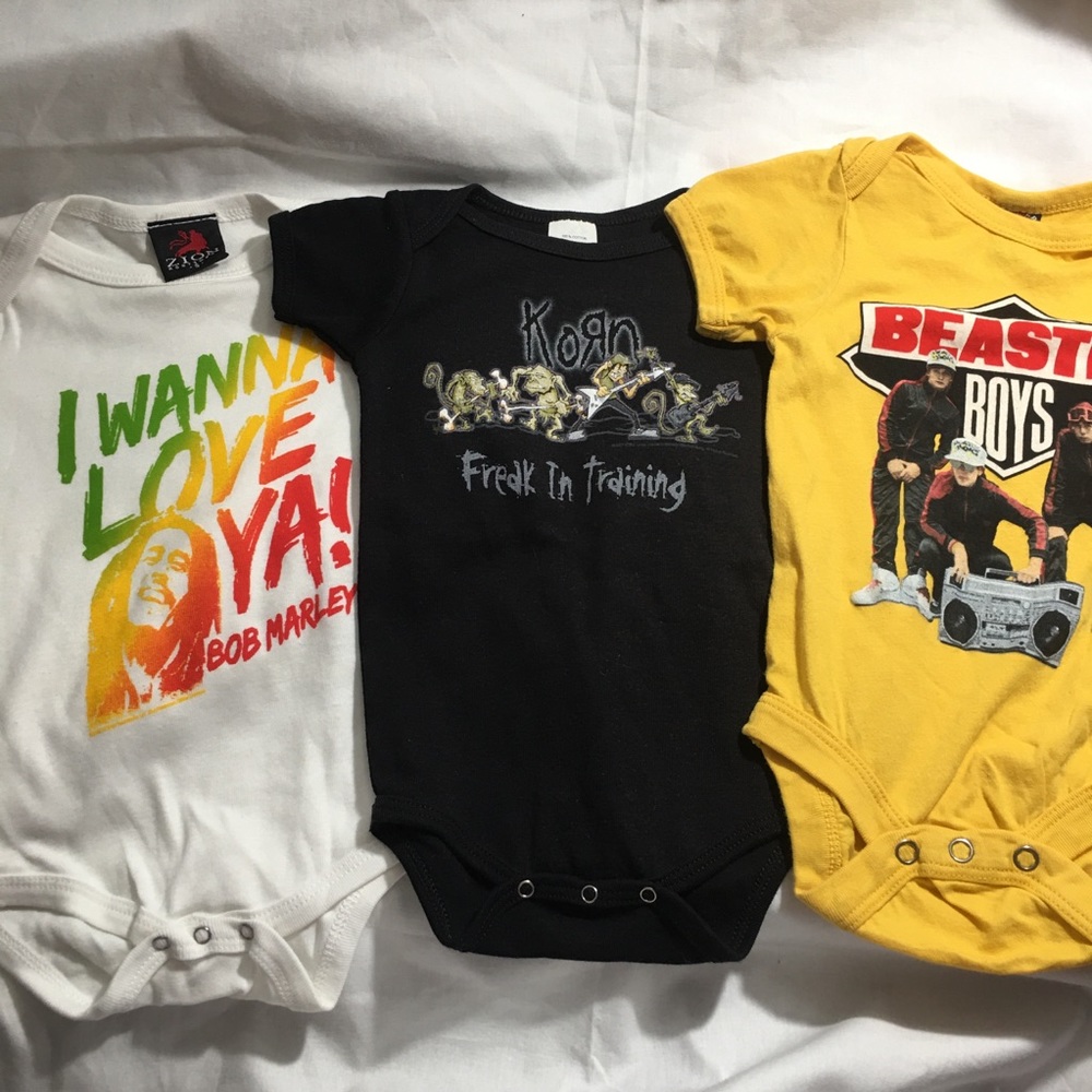 Music fan onesie bundle- Host Pick 1/13-
